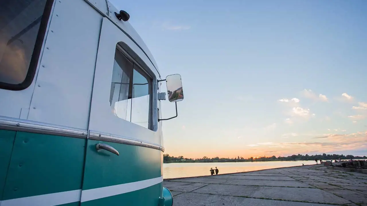 alquiler furgonetas 9 plazas vacaciones de verano